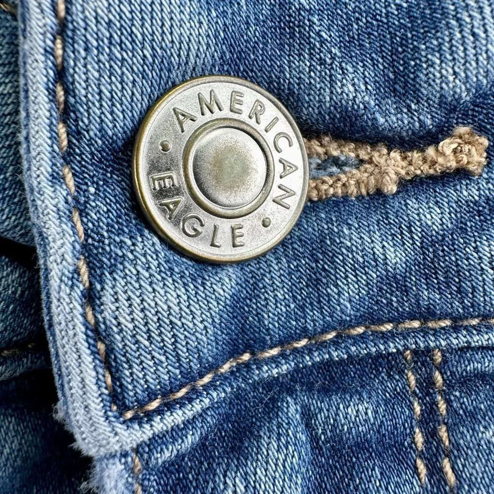 American Eagle Jegging Jean Womens Sz 4S Lt Wash Raw Hem Stretch Distressed Boho